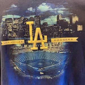 Los Angeles Dodgers t-shirt 2x used